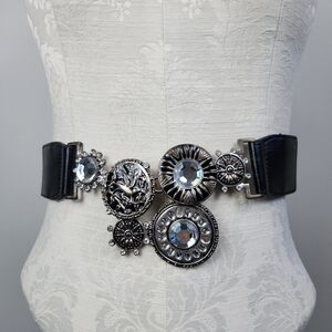 BeBe Y2K Chunky Crystal Belt With Elastic Waist Band And Snap Closure Size M-L